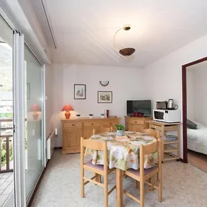 https://apartment-ondines-b-c-saint-lary-soulan.midi-pyreneeshotels.com